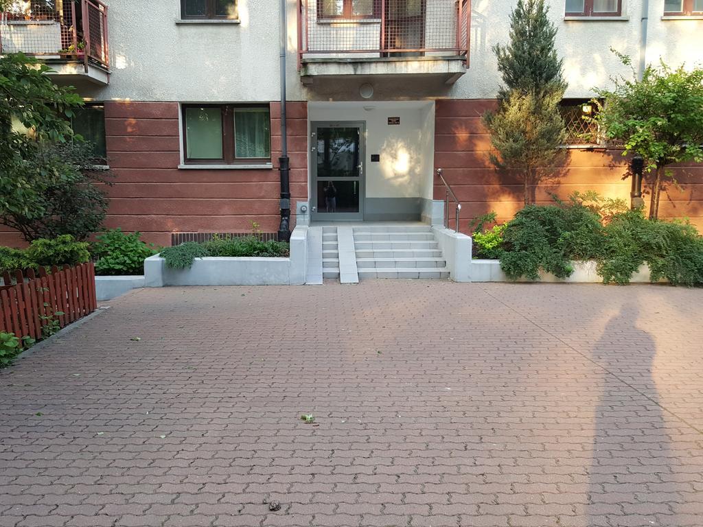 Labo Apartment Wola Varsóvia Exterior foto